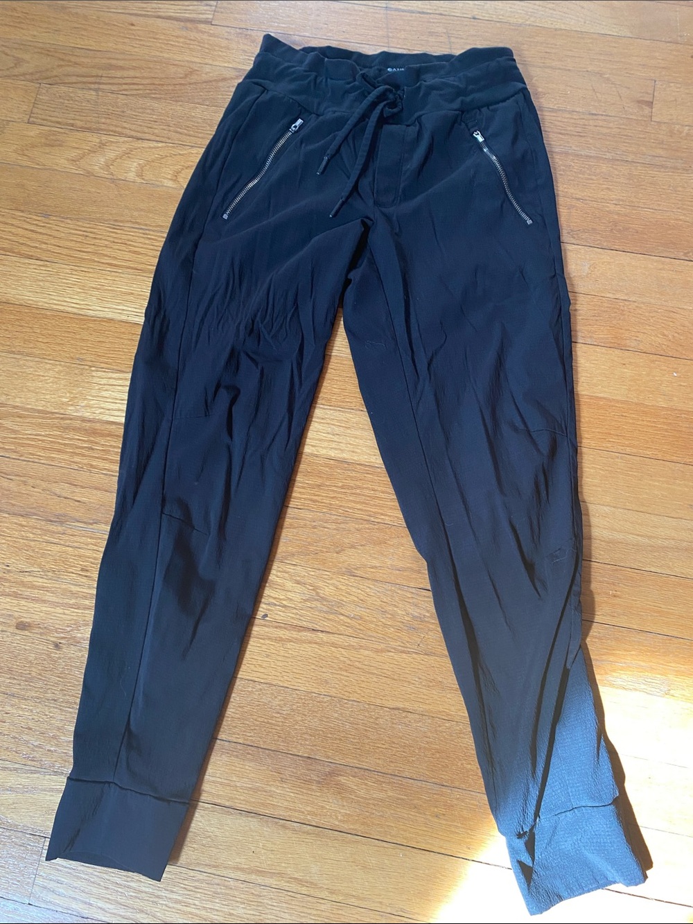 Athleta Trekkie North Jogger Black Women's Zip-Pocket Jogger Pants